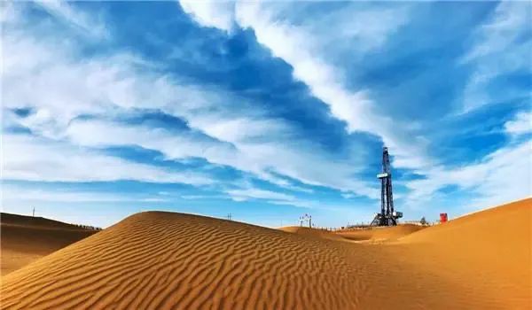 The first ultra-high pressure maintenance test center was put into operation in Northwest Oilfield(图1) The first ultra-high pressure maintenance test center was put into operation in Northwest Oilfield(图1)